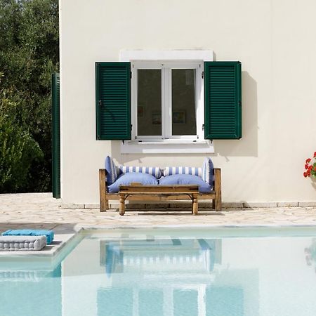 Villa Melissonia Agios Stefanos  Екстер'єр фото